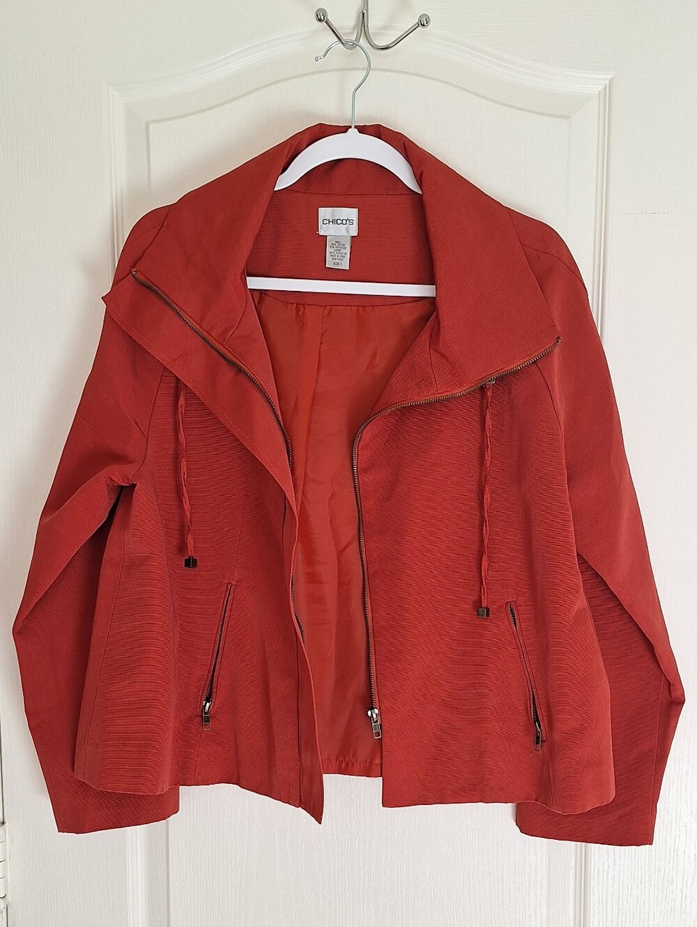 Chico's Women's Burst Orange Coat Sz 1 Medium W/Pleated Back Cotton Blended